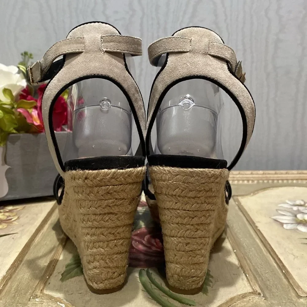Saks 5th Avenue Shelby Platform Wedge Sandals Kid Suede Leather Sz 8.5
